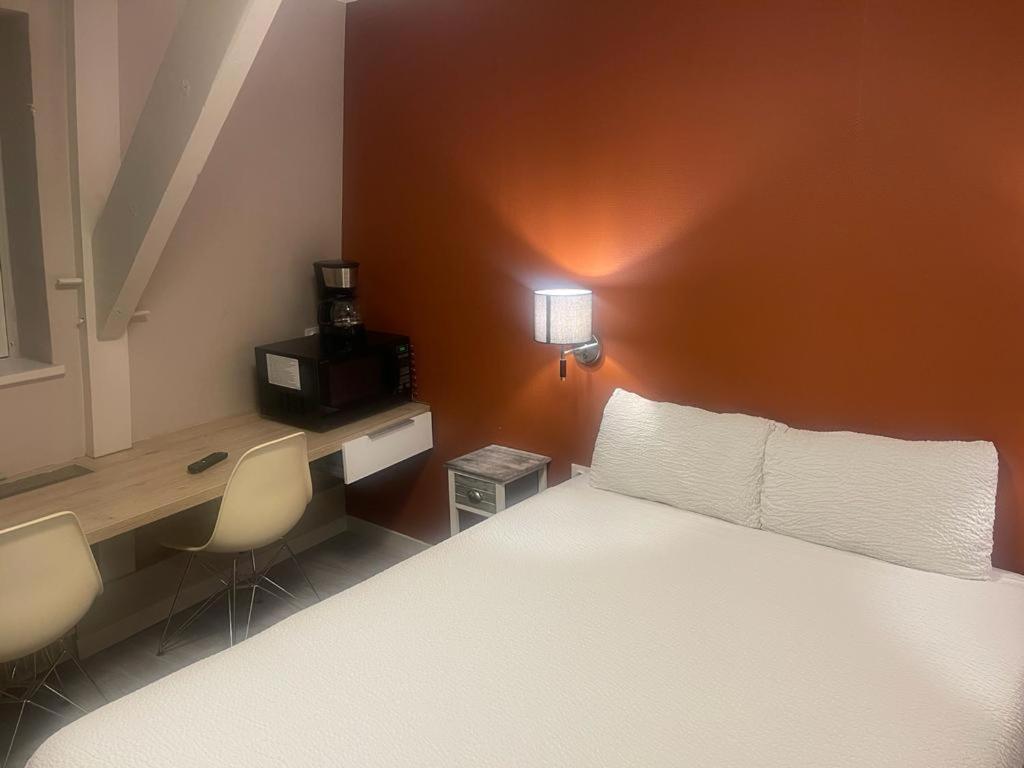 Appart'Hotel Voltaire Châteauroux Exterior foto